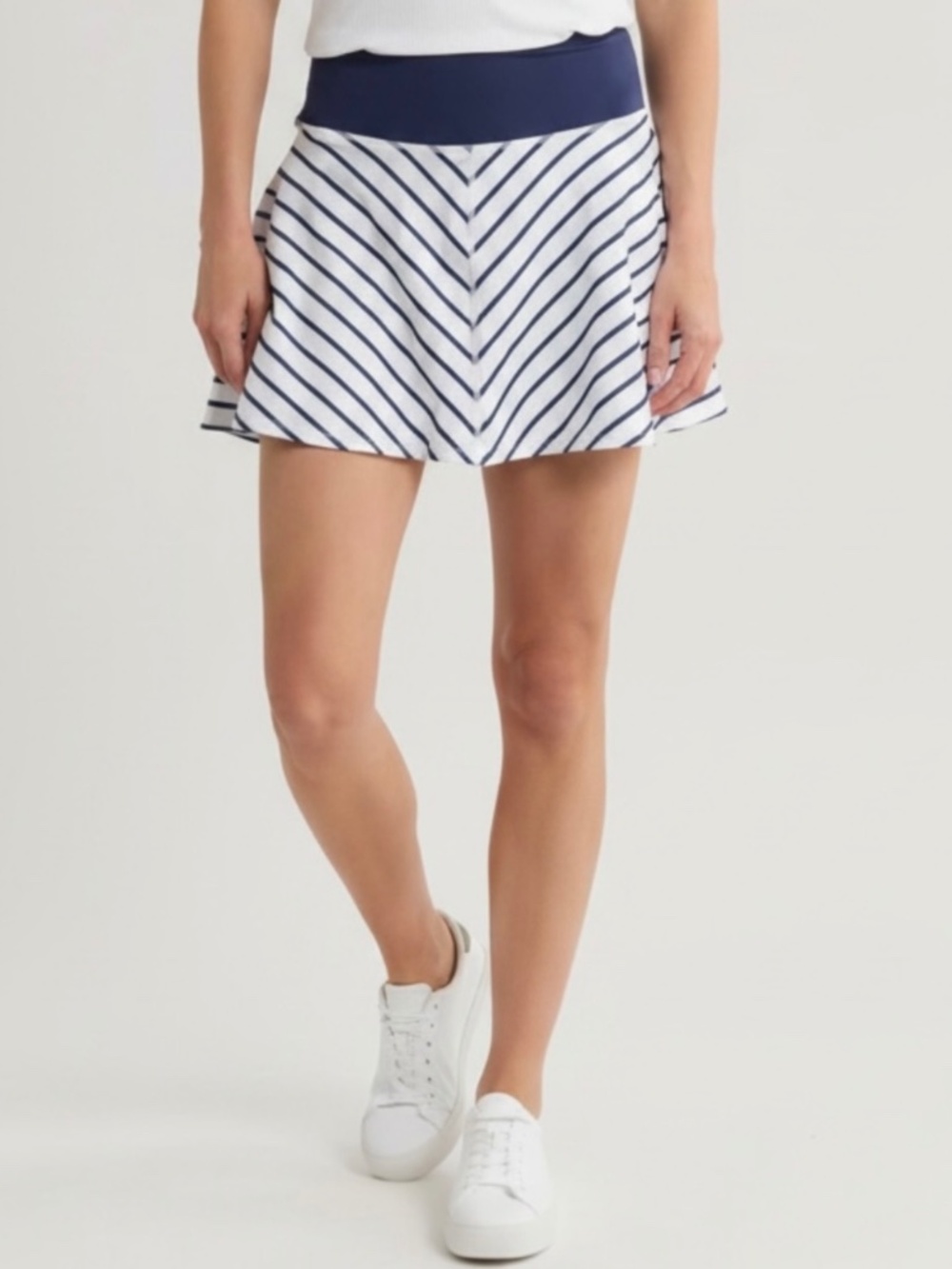 New Yogalicious Lux Match Point Skort in Navy and White Stripe XL - Picture 2 of 6